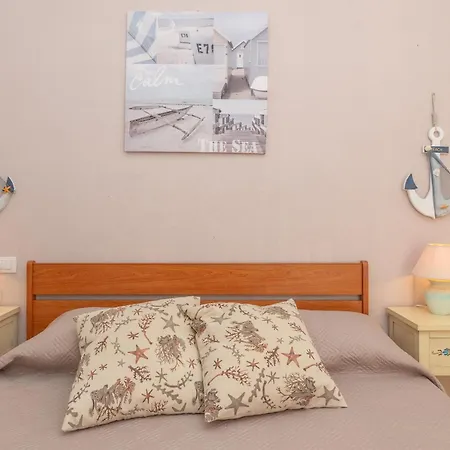 Semesterbostad Alice